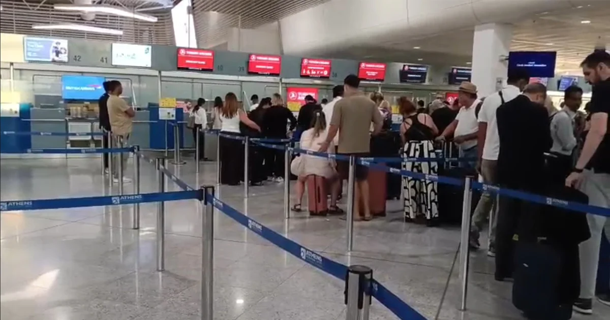 Greece deports 40 Pakistani nationals in Frontex-backed operation